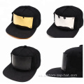 Tapas de snapback chapadas en oro